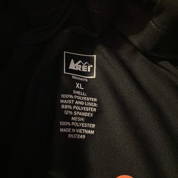 NWT Women’s REI Fast Pass 2 in one Polyester Running Shorts Size XL - Picture 7 of 8